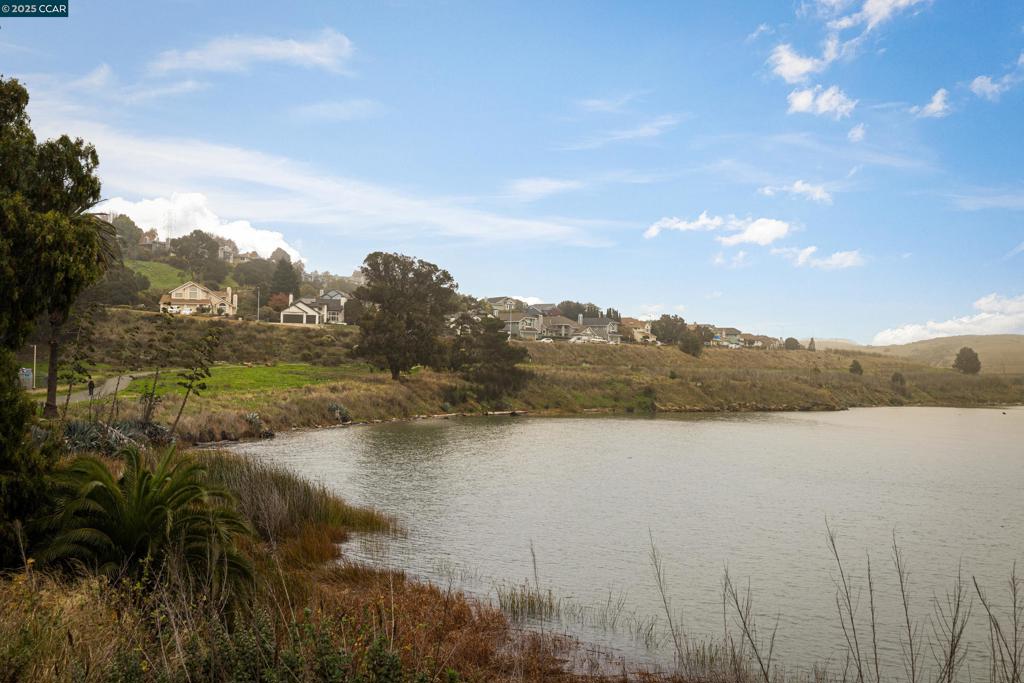 GLEN COVE - Residential