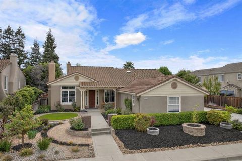 19135 Chinook Court Morgan Hill CA 95037