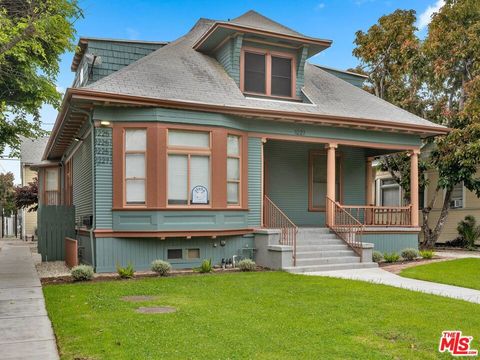 1227 W 30th Street Los Angeles CA 90007