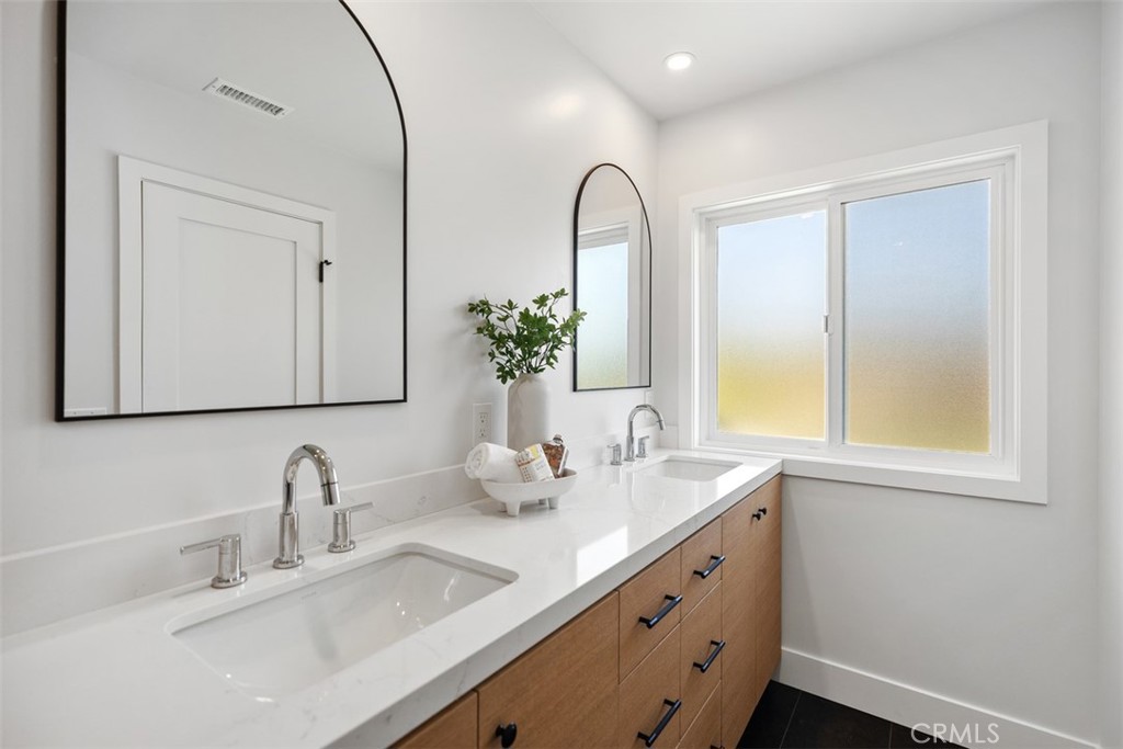 Deane Homes (DE) - Residential