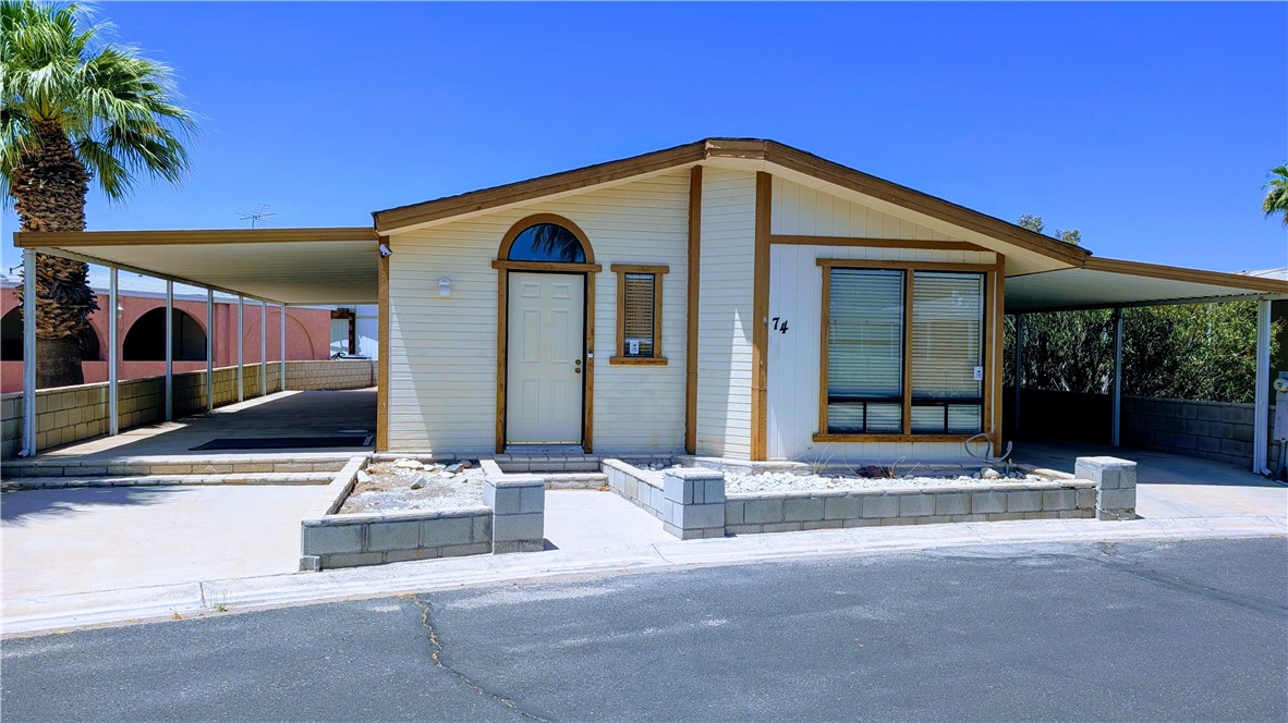 Looking for an affordable place to call home with plenty of sunshine and nearby activities? This 2-bedroom, 2-bath manufactured home is tucked inside a friendly park community in Blythe, offering a relaxed pace of life and everything you need within reach. Enter to find a functional layout that gives you both comfort and privacy, making it great whether you're settling in full-time or looking for a weekend getaway spot.
The home provides ample living space and a simple design that invites your personal touch. The primary bedroom includes its own full bathroom, giving you a little extra breathing room. The second bedroom and bath are perfect for guests, hobbies, or working from home (if that’s your thing... or even if it’s not).
Outside, the environment sets the mood—blue skies, desert views, and quiet surroundings. But don’t worry, you’re not far from some fun. You’re a short drive from a round at Blythe Municipal Golf Course, or you can head over to Shorty’s Sports Park for a bit of action. Local schools like Palo Verde Valley High and higher learning at Palo Verde College are also nearby.
Whether you're downsizing, relocating, or want a laid-back place to call home, this home delivers simple living in a welcoming spot. Plus, lower maintenance means more time to enjoy what matters—like finally picking up that golf swing or just soaking up the sun with your favorite book. Come take a look and see how well this spot fits your lifestyle.