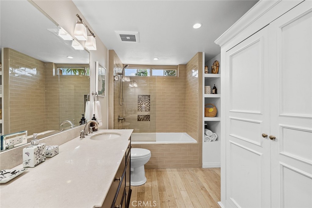 First Neighborhood/Customs (705) - Residential Lease