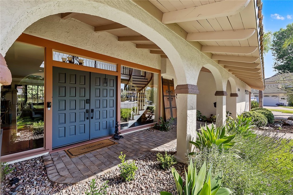 First Neighborhood/Customs (705) - Residential Lease