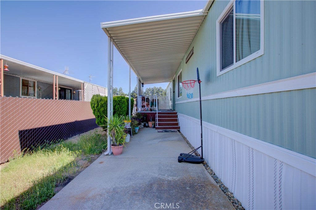 2500 N Highway 59 250