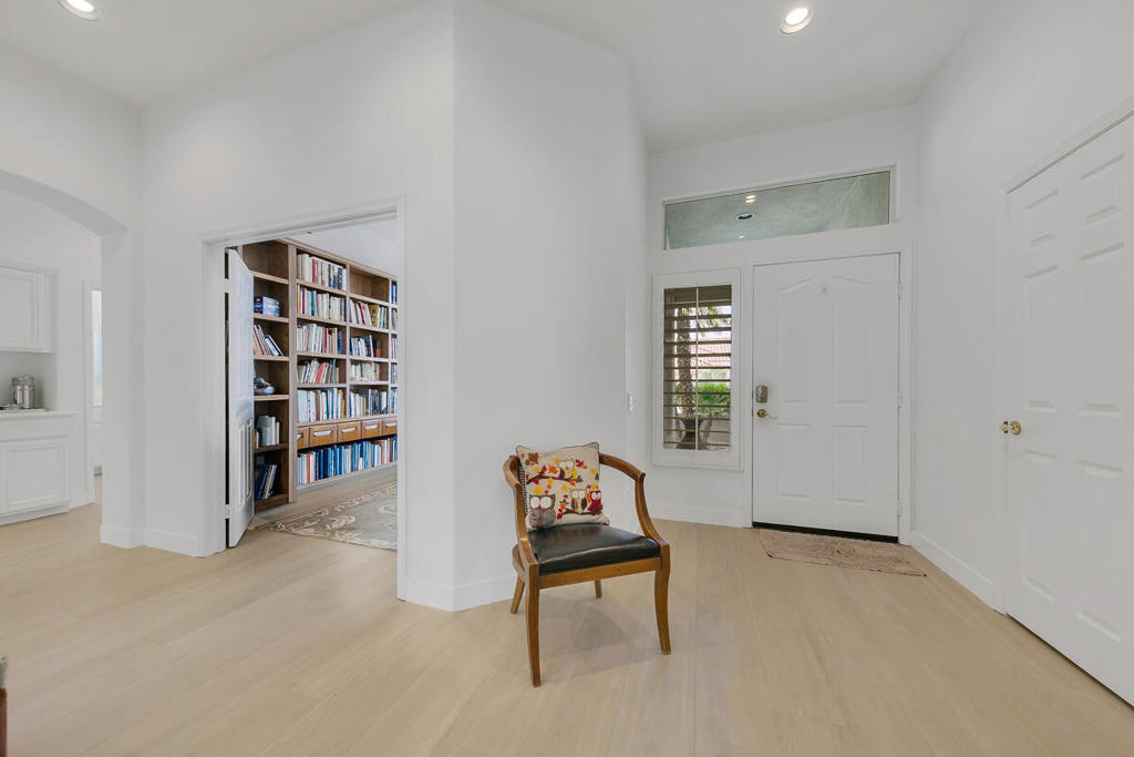 Properties 4 38543 Bent Palm Drive