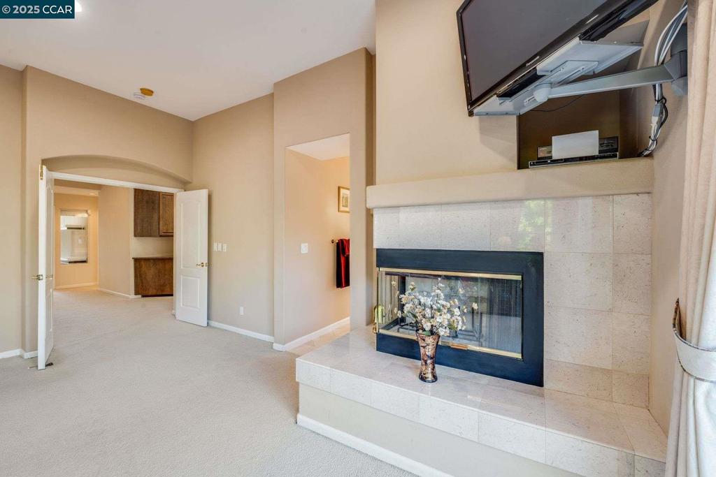 PEACOCK CREEK - Residential