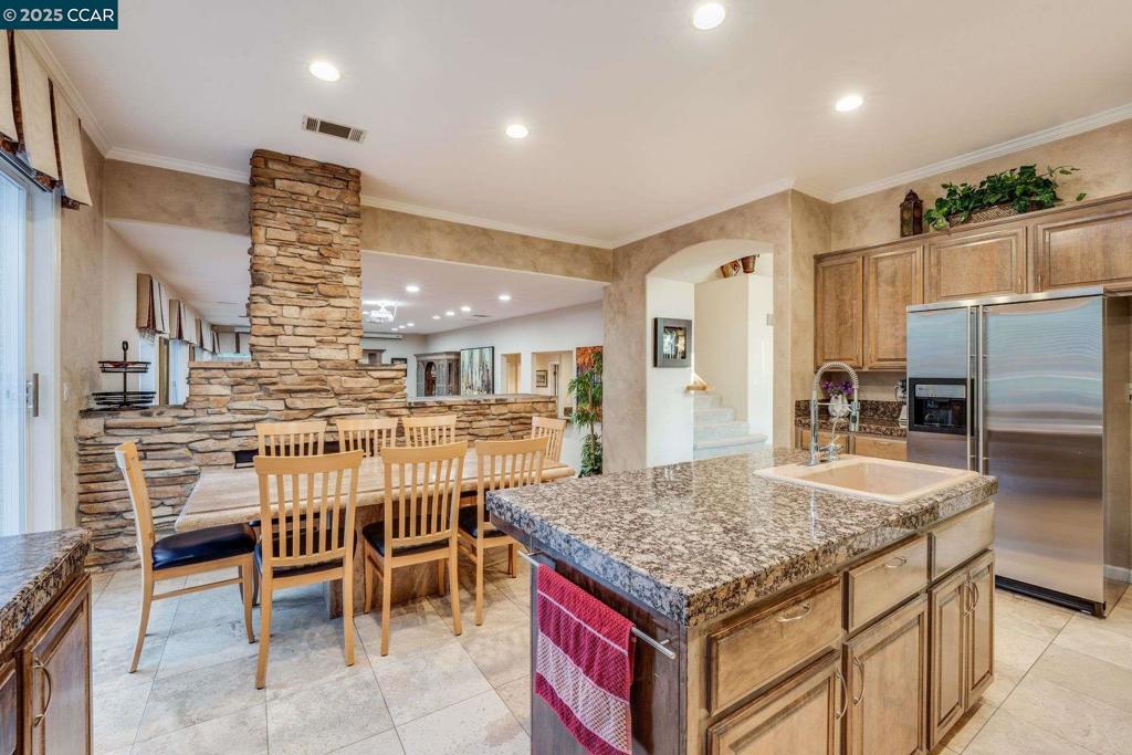 PEACOCK CREEK - Residential