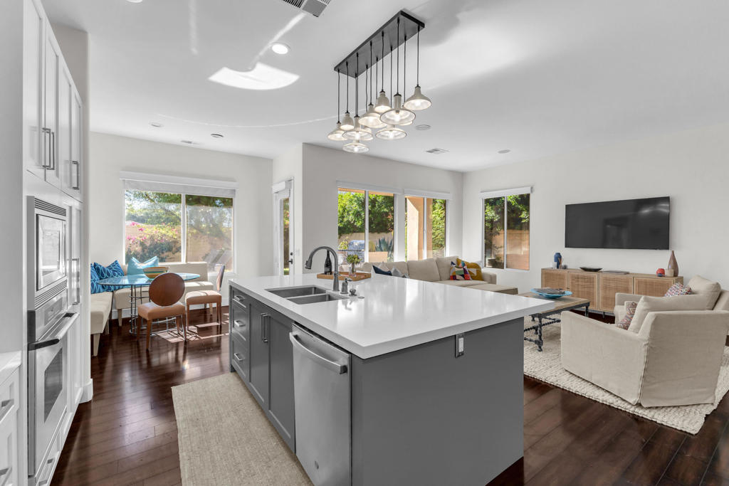 La Terraza Vintage Estates - Residential Lease