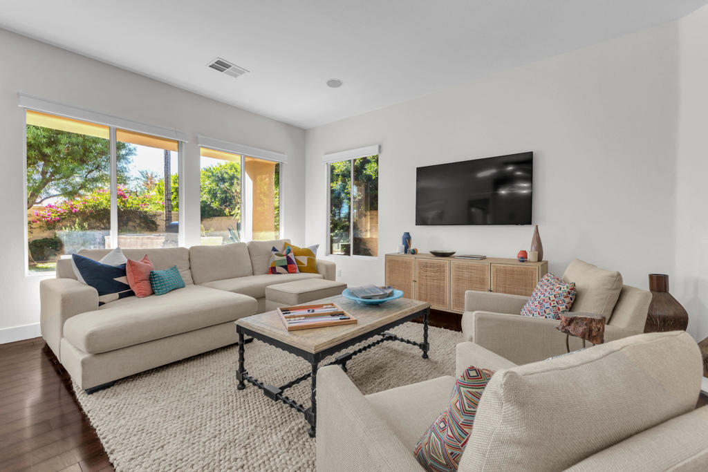 La Terraza Vintage Estates - Residential Lease