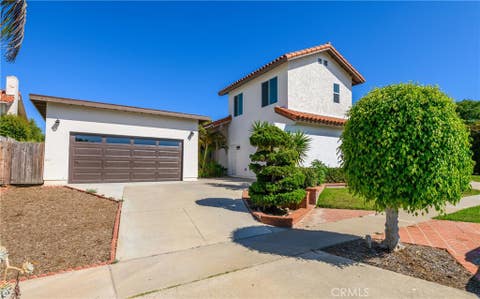 Photo of 40 Gillman St, Irvine, CA 92612 (MLS # OC26183392)