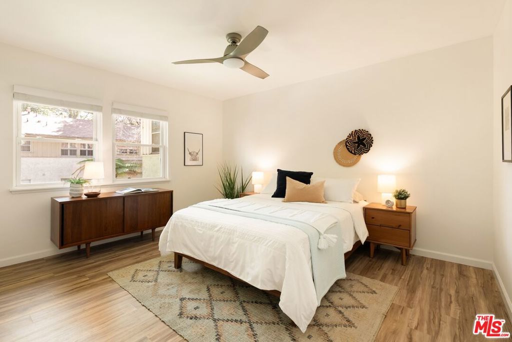 3641 Kalsman Drive 4