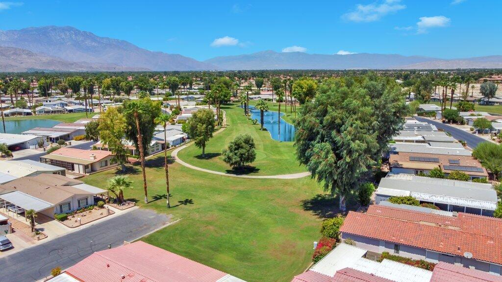 Portola Country Club - Manufactured In Park