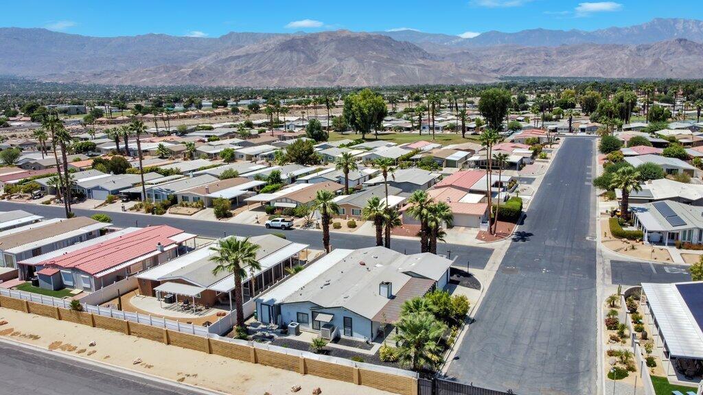 Portola Country Club - Manufactured In Park