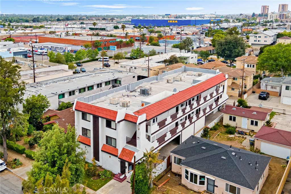 1021 Linden Avenue