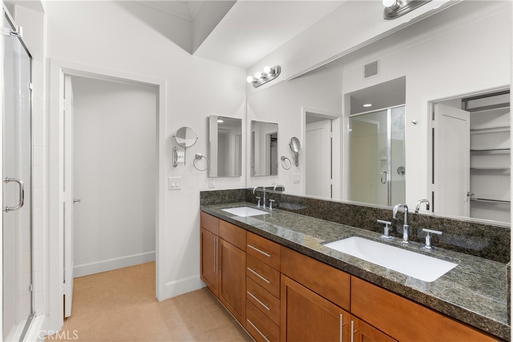 Downtown (DT) - Residential