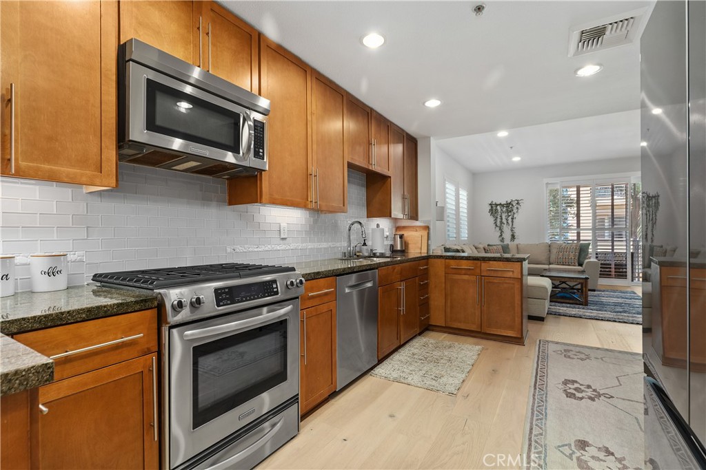 Downtown (DT) - Residential