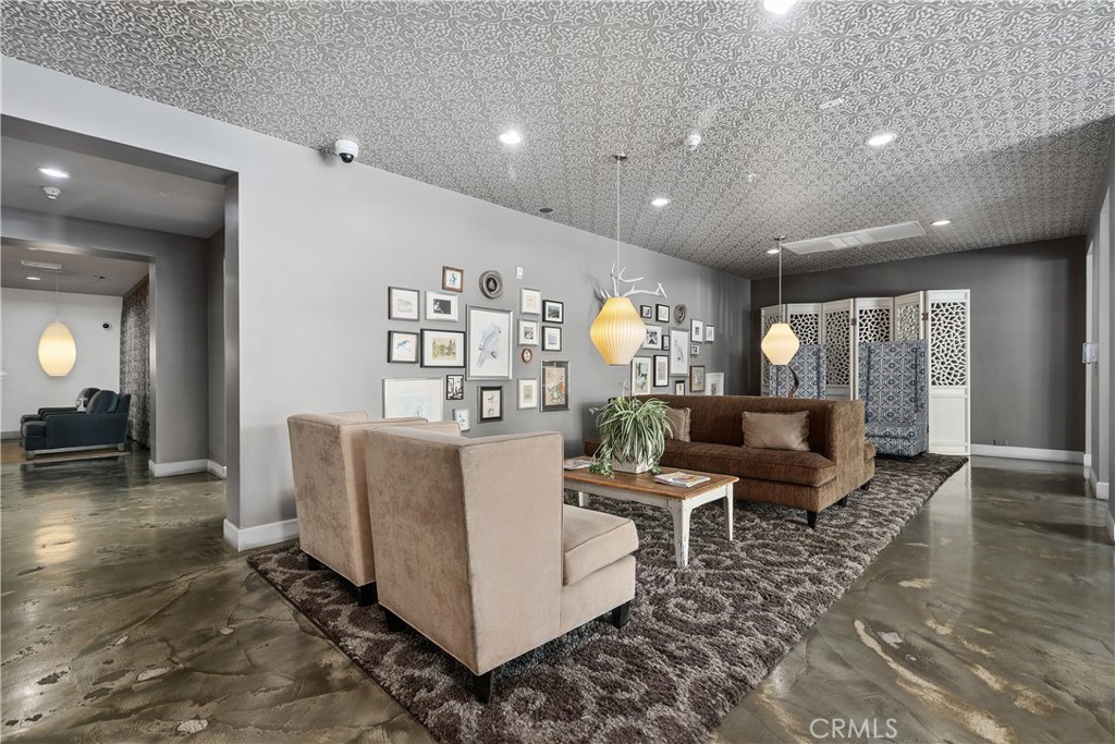 Downtown (DT) - Residential