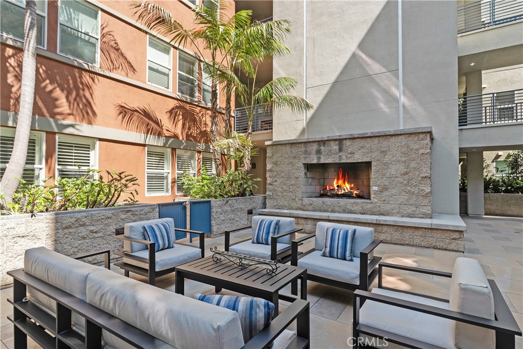 Downtown (DT) - Residential