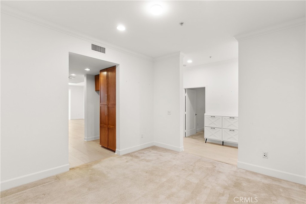 Downtown (DT) - Residential