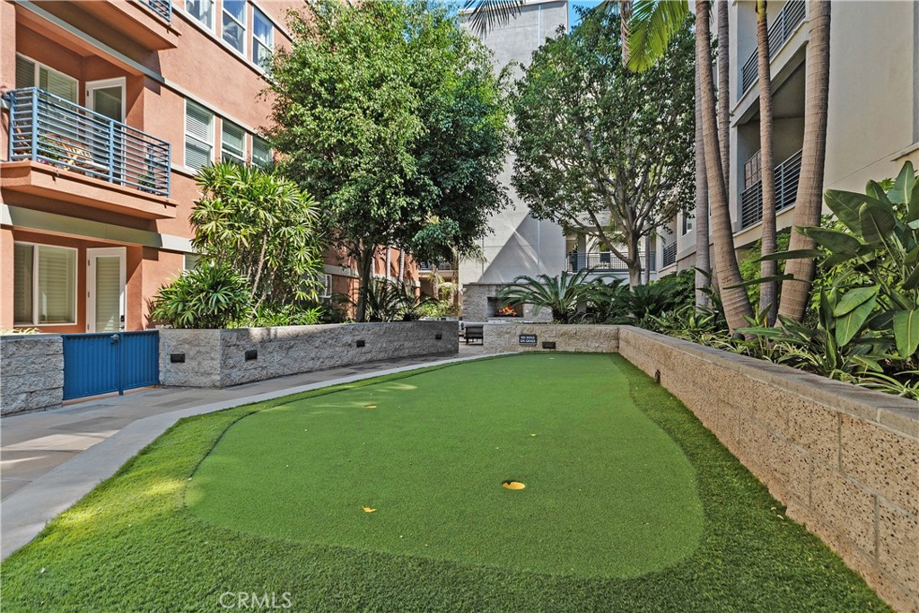 Downtown (DT) - Residential