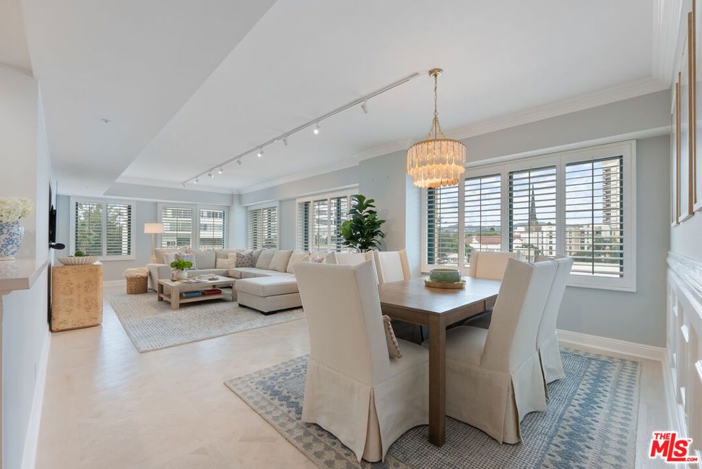 Photo of 10520 Wilshire Boulevard #602, Los Angeles, CA 90024 (MLS # 25598895)