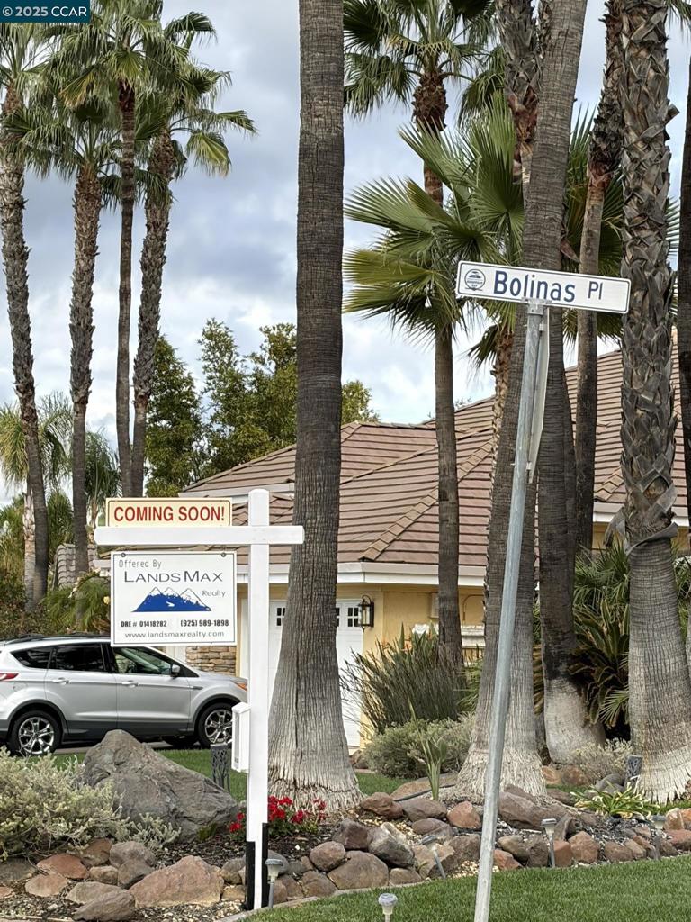 DELTA WATERFRONT ACCESS - Residential