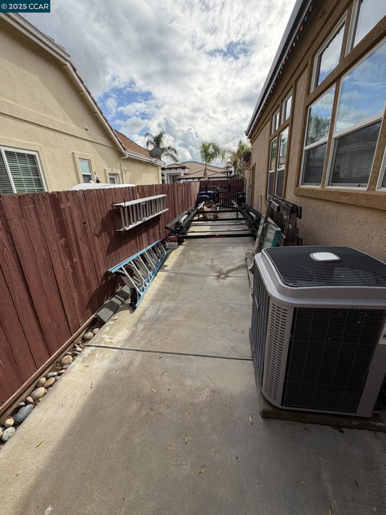 DELTA WATERFRONT ACCESS - Residential