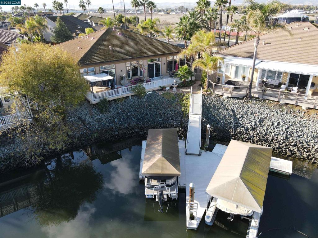 DELTA WATERFRONT ACCESS - Residential