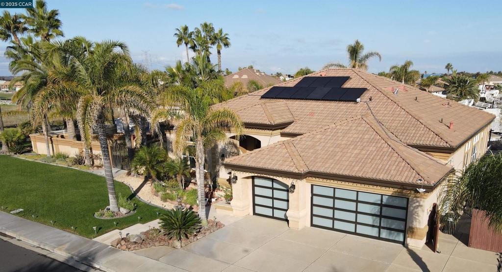 DELTA WATERFRONT ACCESS - Residential