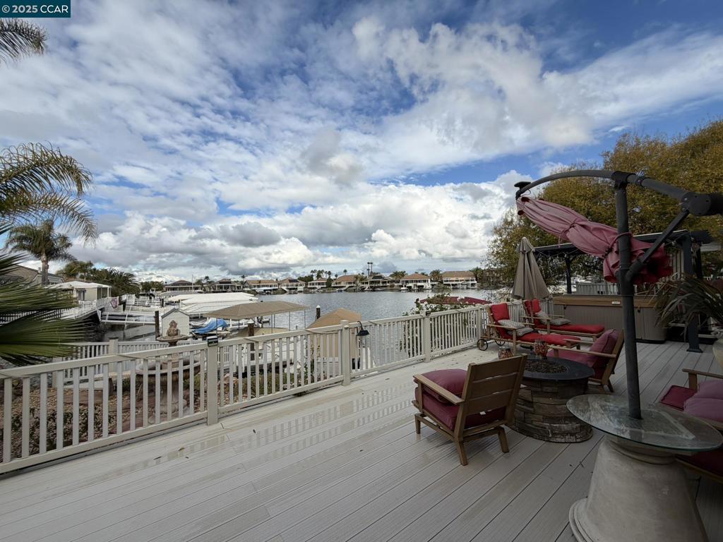 DELTA WATERFRONT ACCESS - Residential