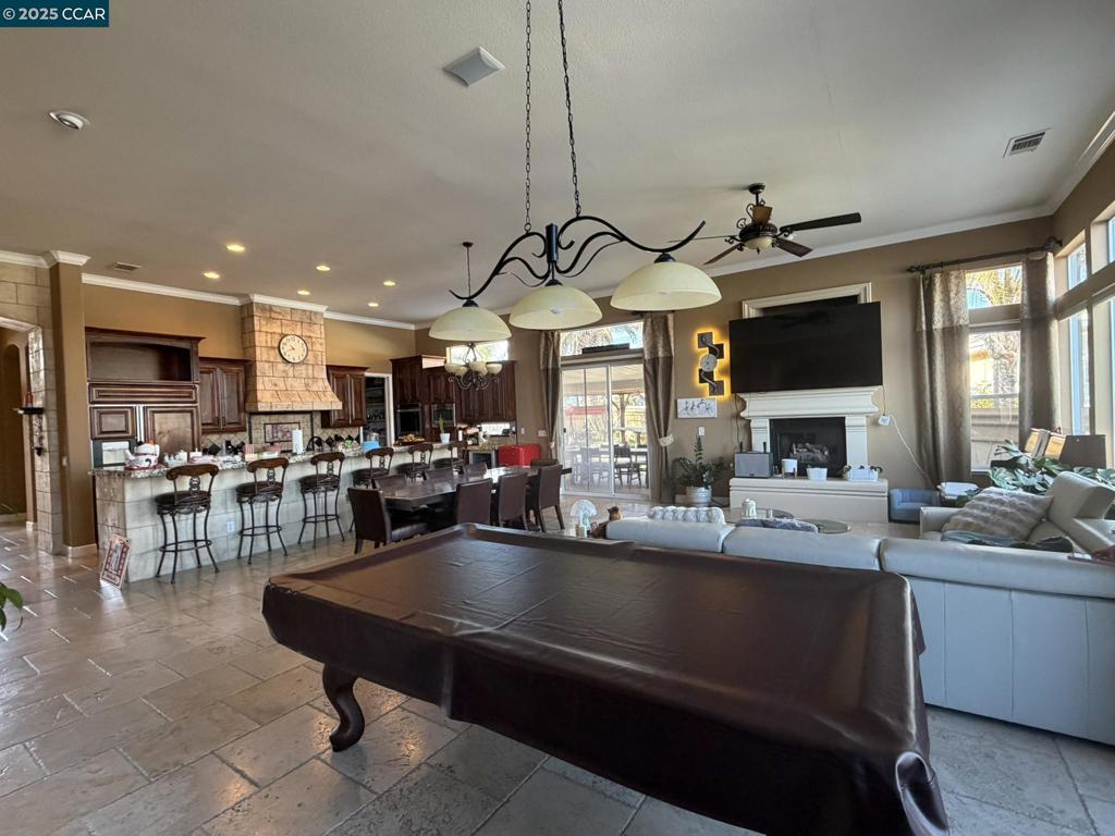 DELTA WATERFRONT ACCESS - Residential