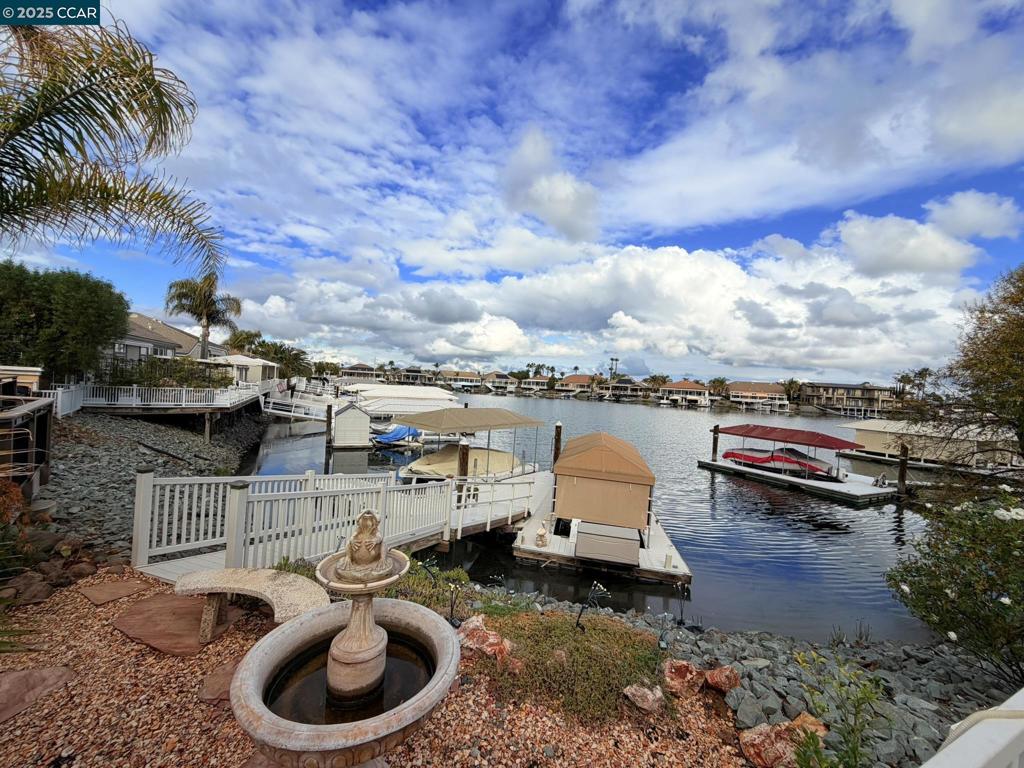 DELTA WATERFRONT ACCESS - Residential