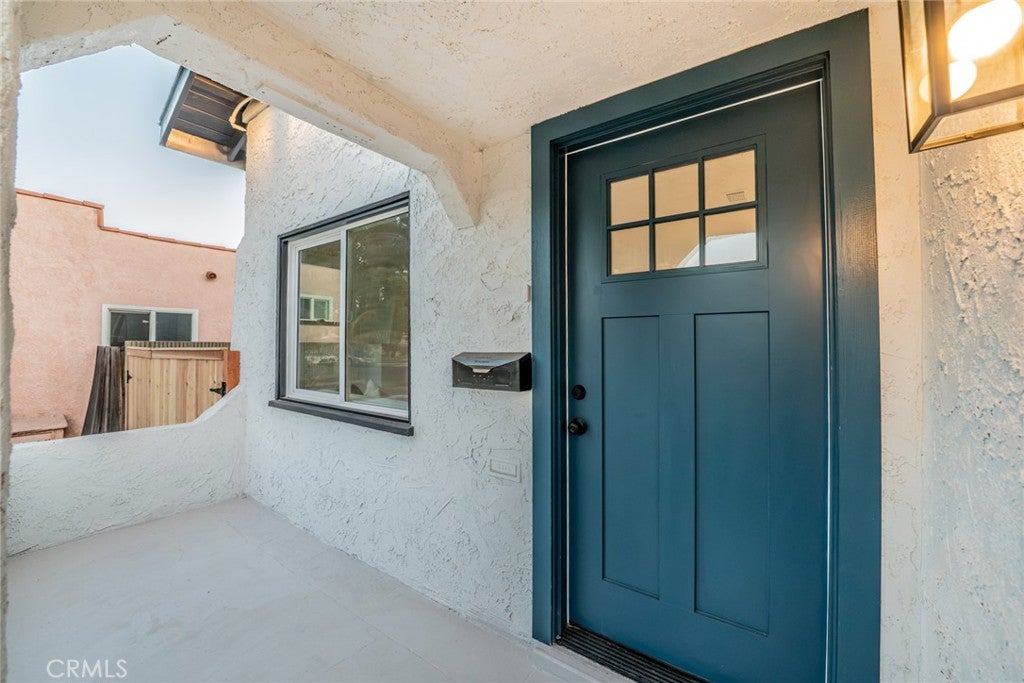 1315 E 55th