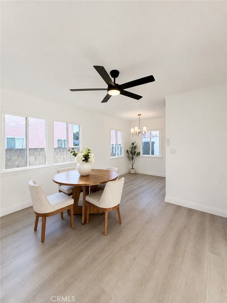 1315 E 55th