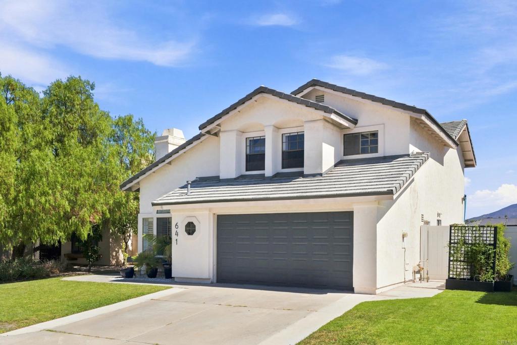 641 Redlands Place