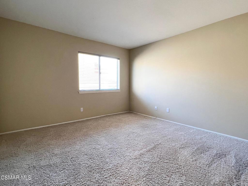 Executive I / Rancho Conejo-390 - 1004342 - Residential Lease