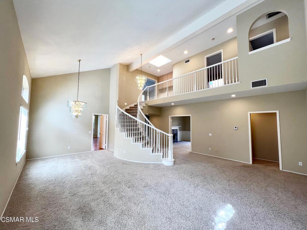 Executive I / Rancho Conejo-390 - 1004342 - Residential Lease