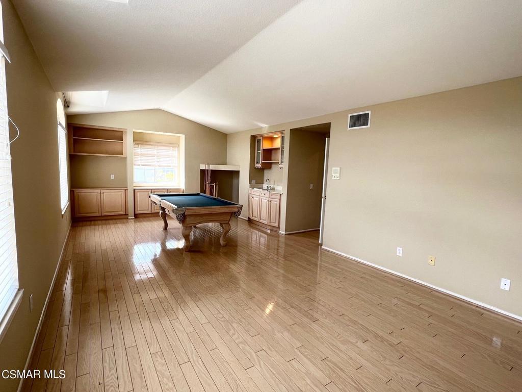 Executive I / Rancho Conejo-390 - 1004342 - Residential Lease