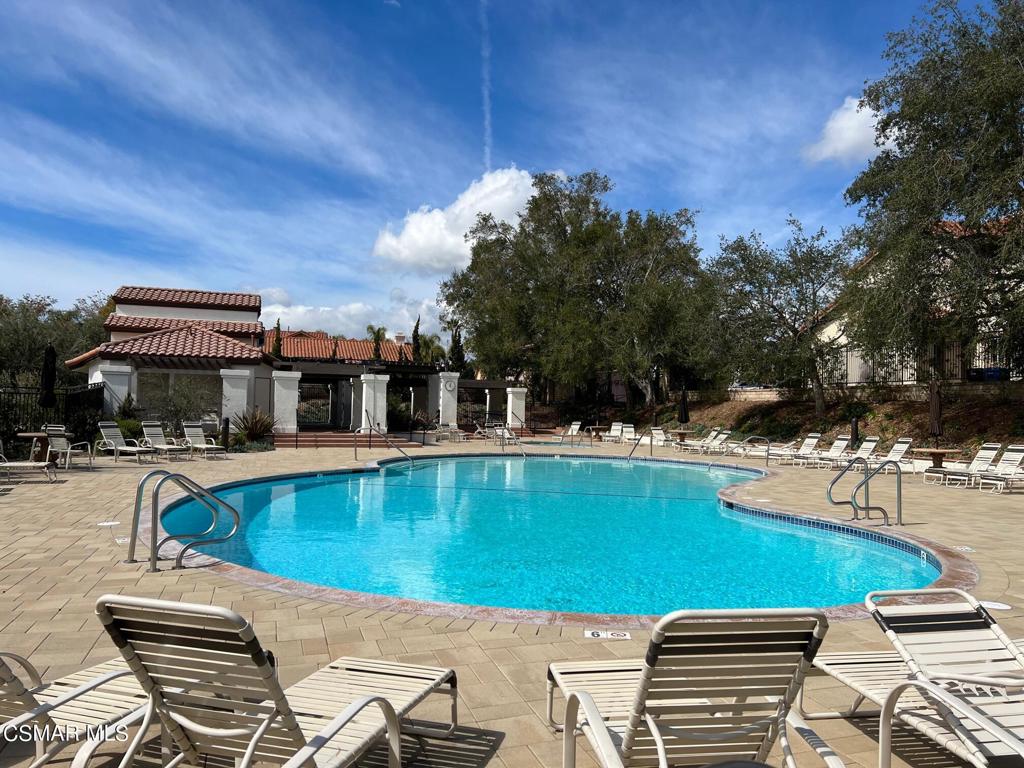 Executive I / Rancho Conejo-390 - 1004342 - Residential Lease