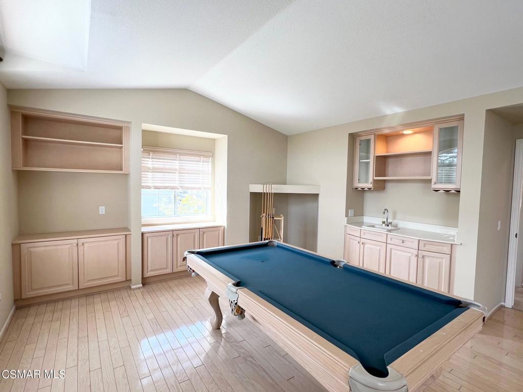 Executive I / Rancho Conejo-390 - 1004342 - Residential Lease