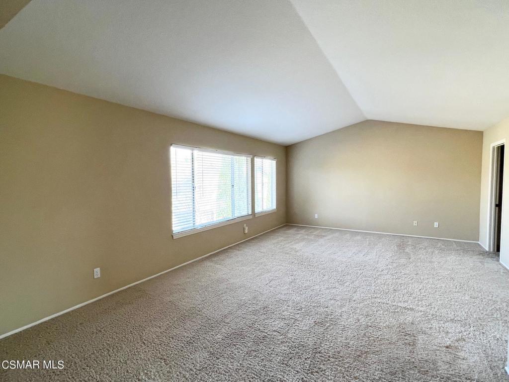 Executive I / Rancho Conejo-390 - 1004342 - Residential Lease