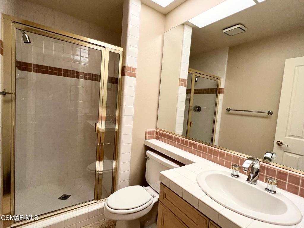 Executive I / Rancho Conejo-390 - 1004342 - Residential Lease