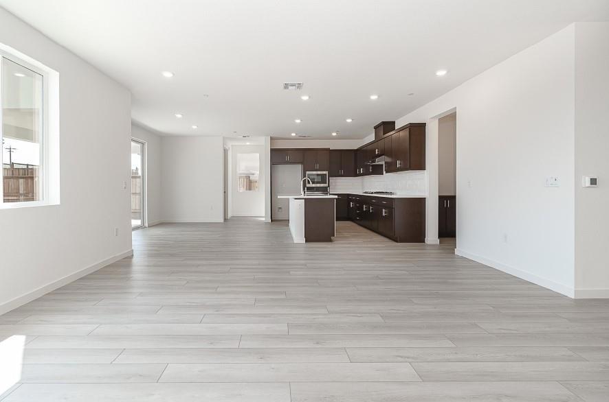 Properties 2 3063 Benetti Street