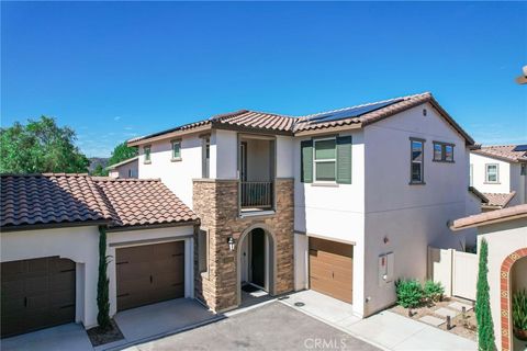 45253 Via Vela Temecula CA 92592