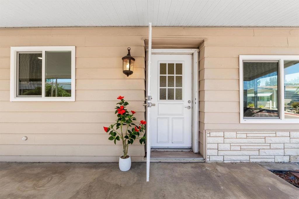 2250 N Broadway SPC 4