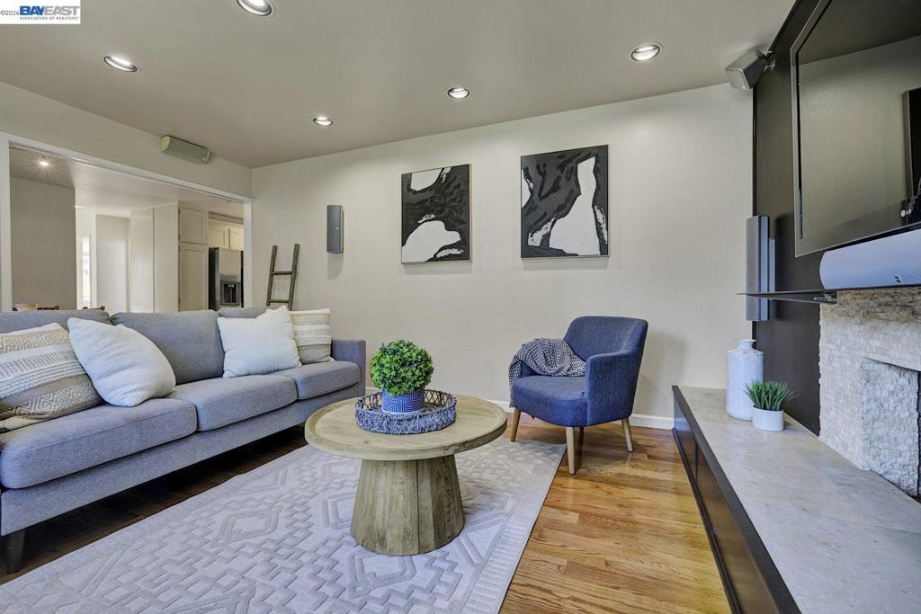 2620 2620 Shady Draw