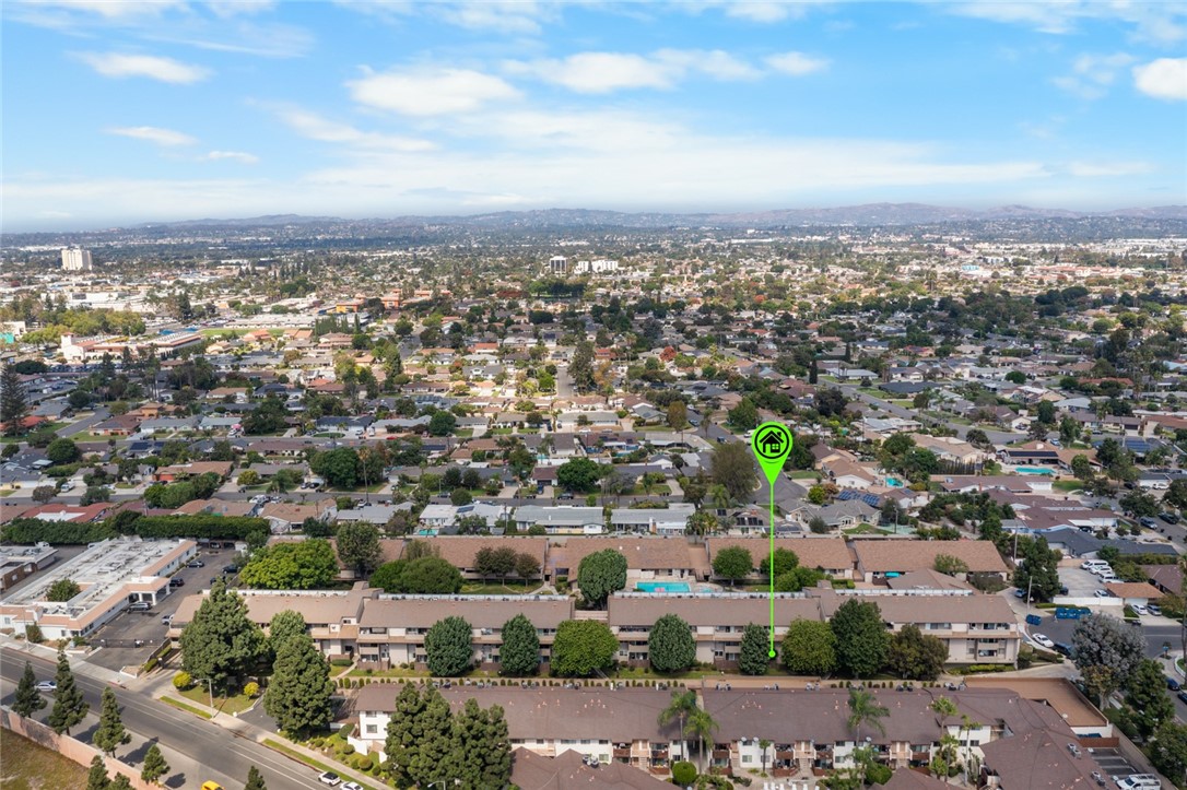 Wilshire Westmont HOA - Residential