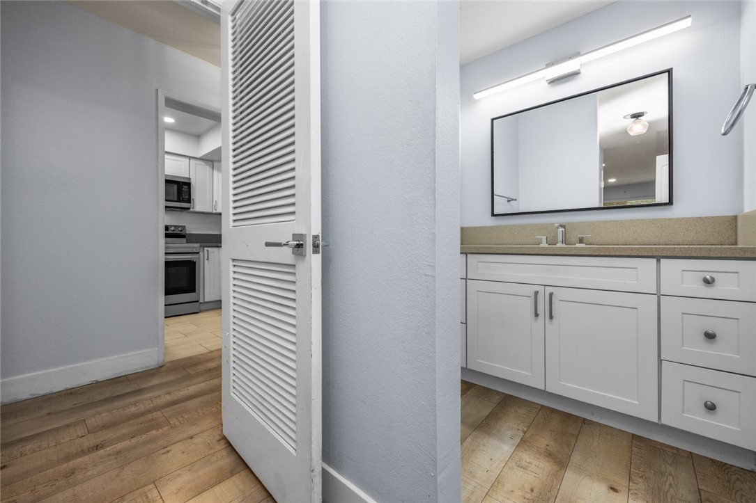 Wilshire Westmont HOA - Residential