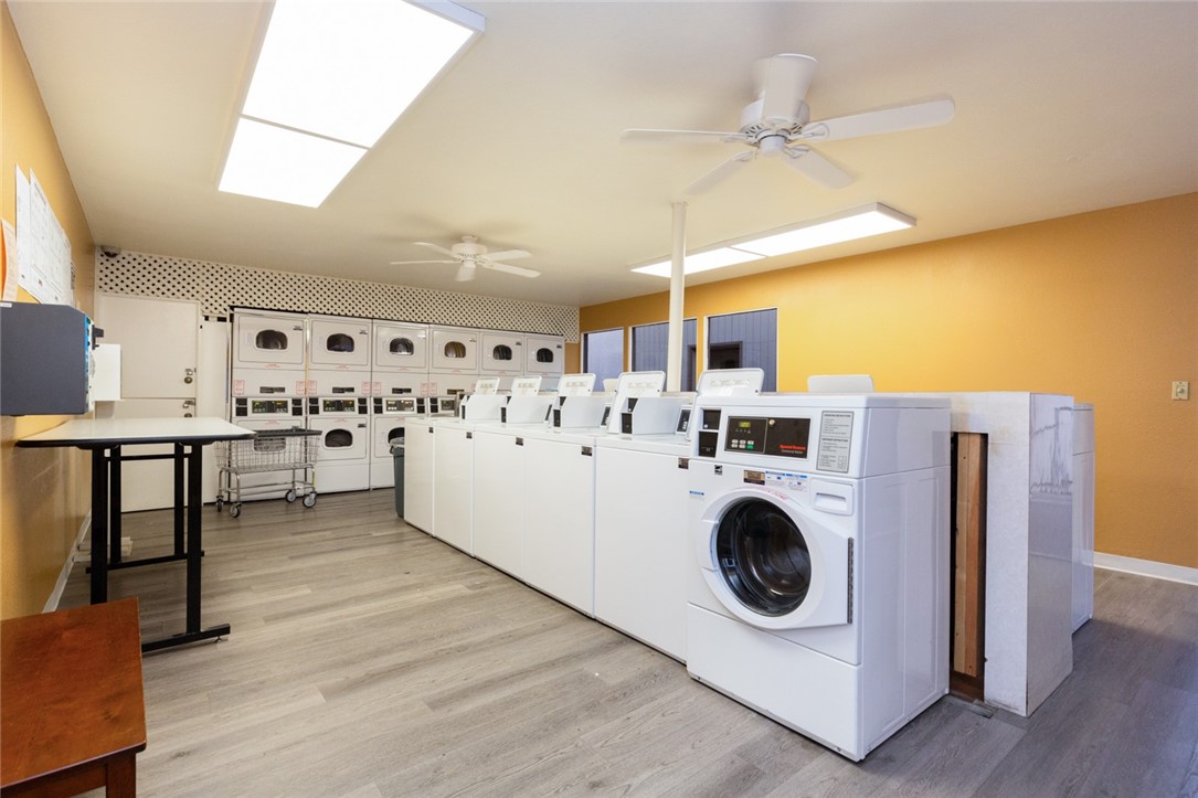 Wilshire Westmont HOA - Residential
