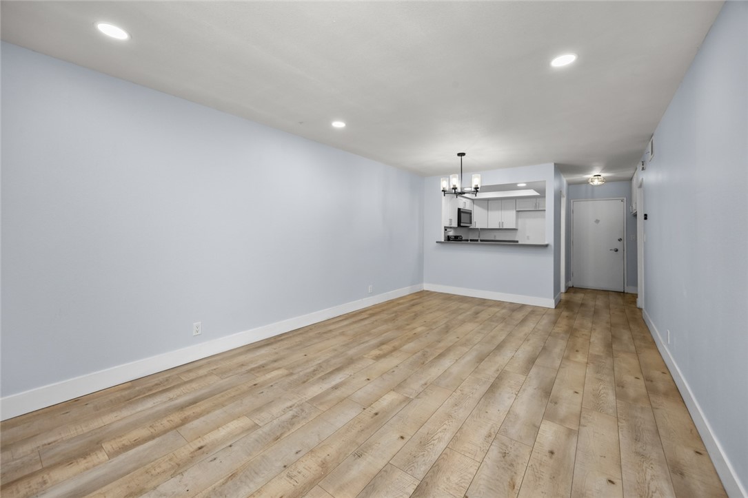 Wilshire Westmont HOA - Residential